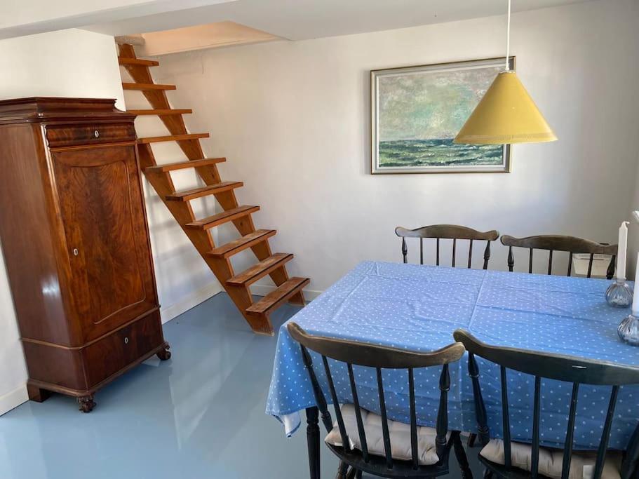 Skont Fiskerhus. Taet Pa By, Havn Og Havet Villa Marstal Buitenkant foto