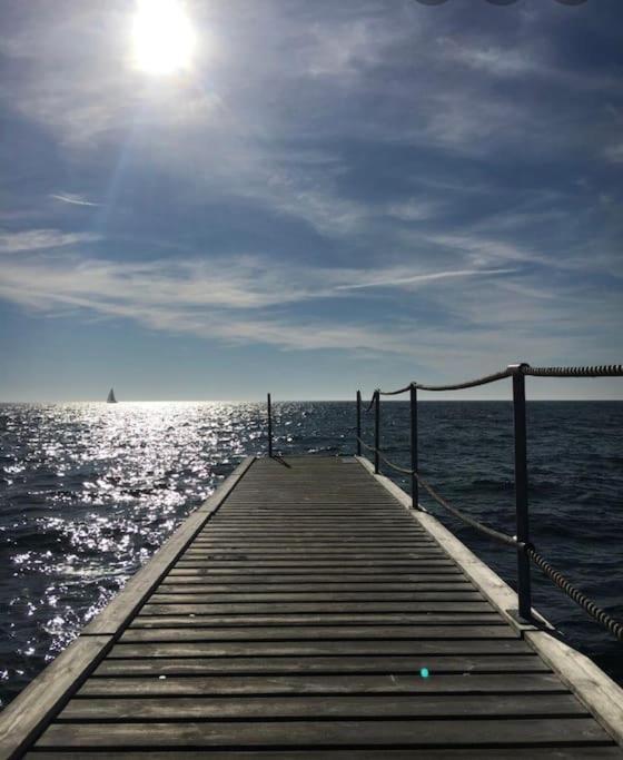 Skont Fiskerhus. Taet Pa By, Havn Og Havet Villa Marstal Buitenkant foto